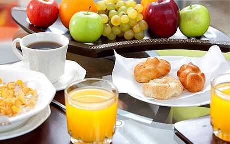 อาหารเช้าอ่อนโยนสำหรับโรคกระเพาะ